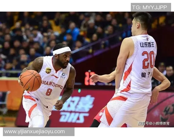 深圳羽毛球队在挑战赛中以66分稳居积分榜首位展现强劲实力